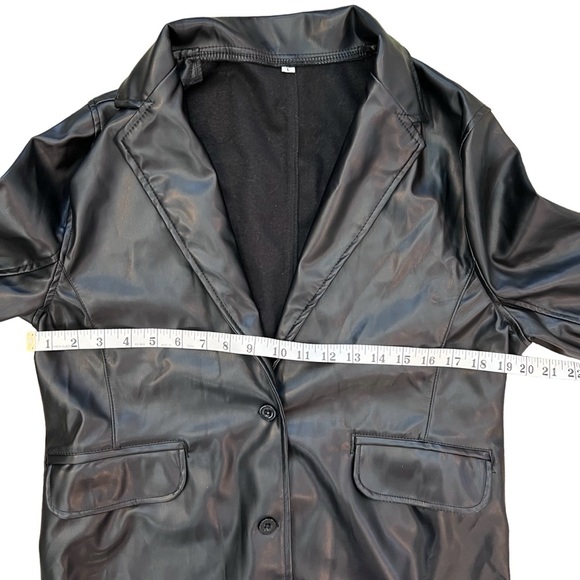 NWOT Black Faux Leather Jacket, Women’s Large - Picture 8 of 11